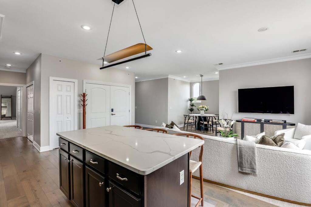 Appartamento The Lumber Baron'S Penthouse 3Br / 2.5 Ba Detroit Esterno foto