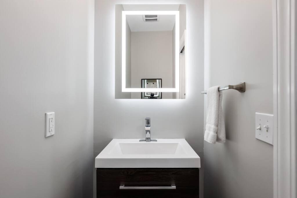 Appartamento The Lumber Baron'S Penthouse 3Br / 2.5 Ba Detroit Esterno foto